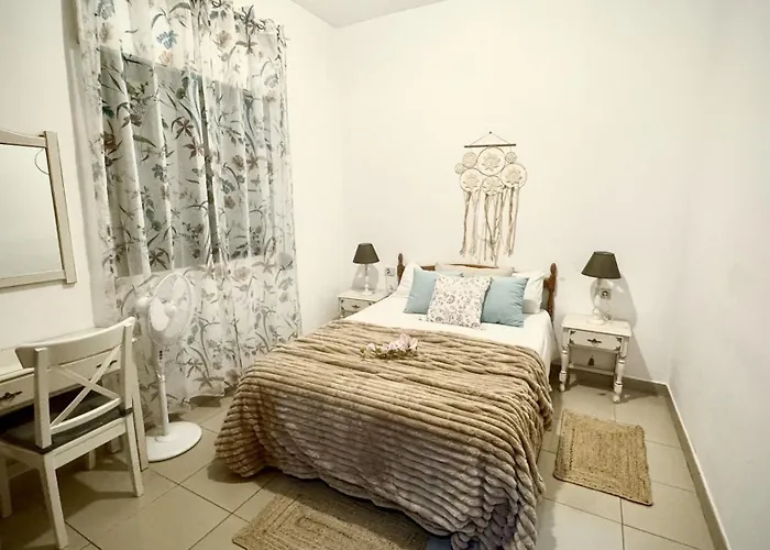 Menendez Bohemian Dreams By Deihu Experiences Los Cristianos (Tenerife)